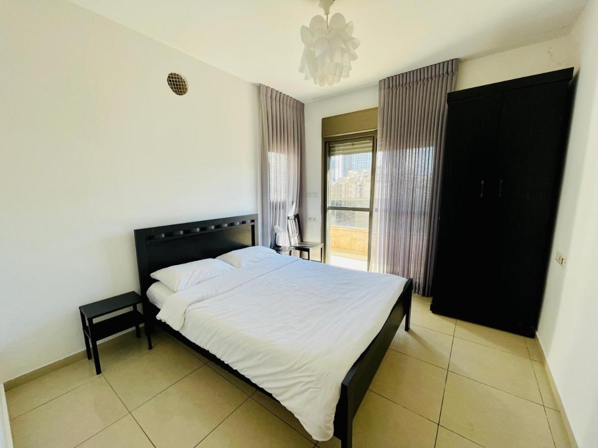 King David Apartment Netánja Kültér fotó