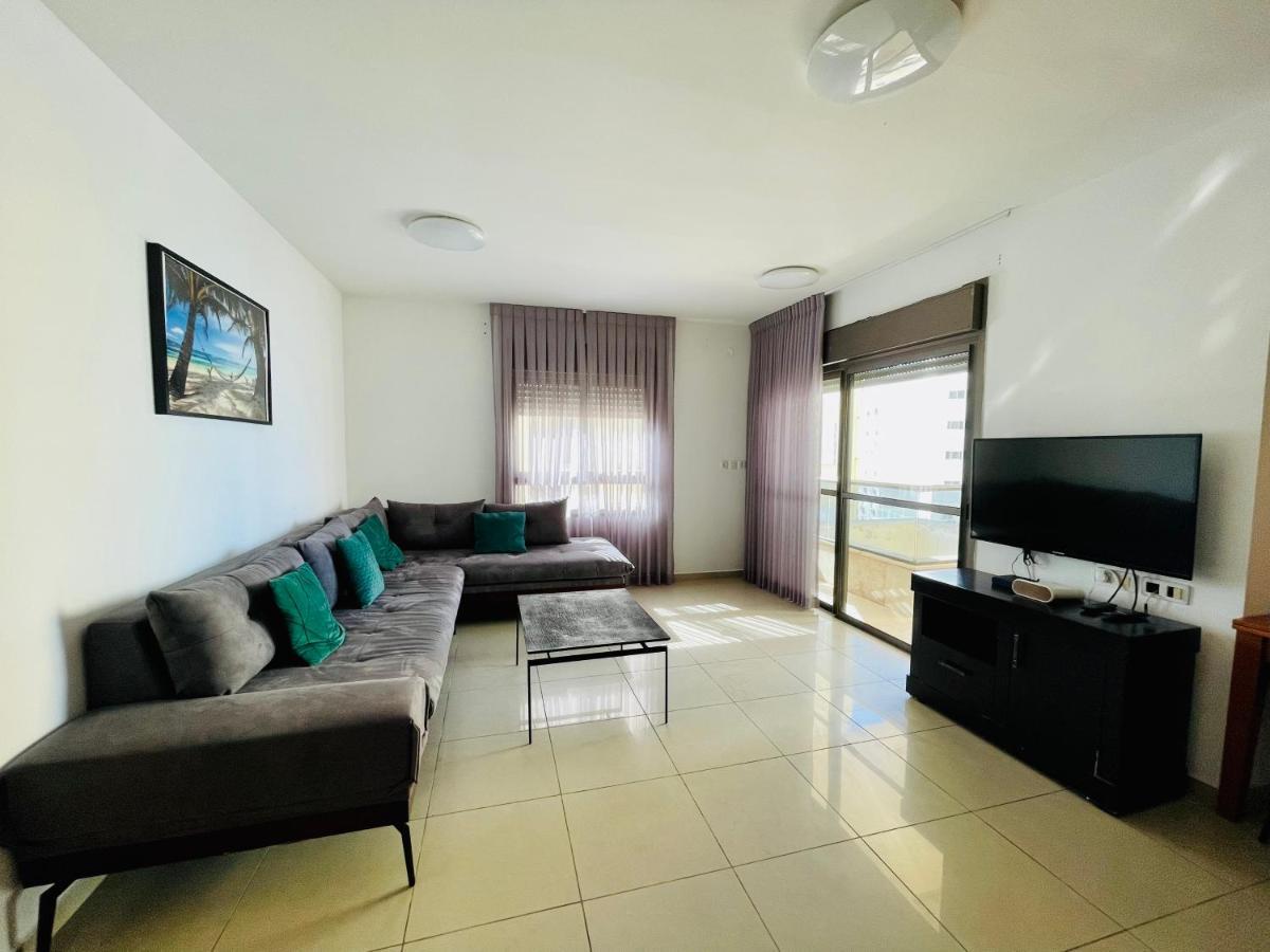 King David Apartment Netánja Kültér fotó